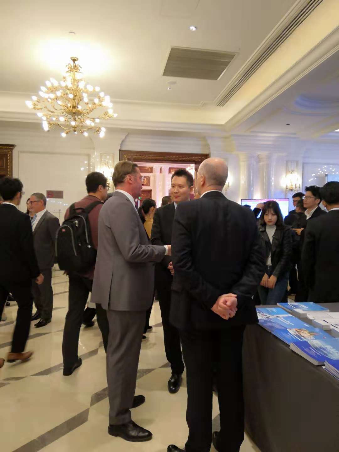 微信图片_201810251035277.jpg